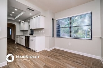 5451 Moongate Rd in Spring Hill, FL - Foto de edificio - Building Photo