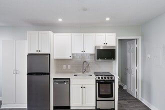 New Park on the Grid in Worcester, MA - Foto de edificio - Interior Photo