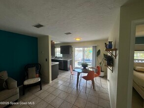 121 Franklyn Ave in Indialantic, FL - Building Photo - Building Photo