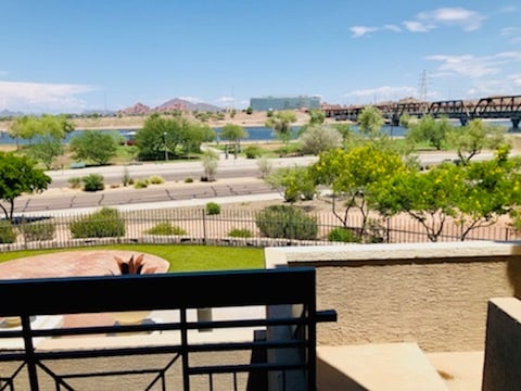 property at 425 W Rio Salado Pkwy