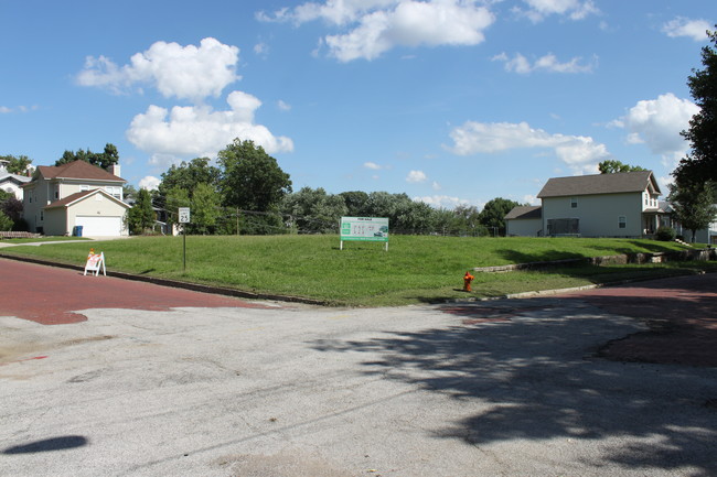 Alton Pointe Apartments in Alton, IL - Foto de edificio - Other