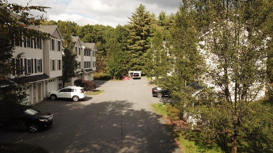 5 Bufton Farm Rd in Clinton, MA - Building Photo