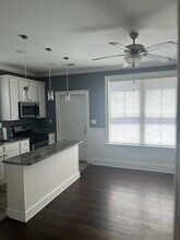 3514 Louisiana Ave Pkwy in New Orleans, LA - Foto de edificio - Building Photo