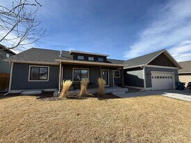 27 Falconers Way in Bozeman, MT - Building Photo