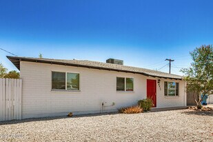4911 E Culver St in Phoenix, AZ - Building Photo