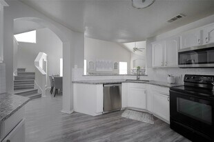 1001 Acacia Dr in Anna, TX - Building Photo