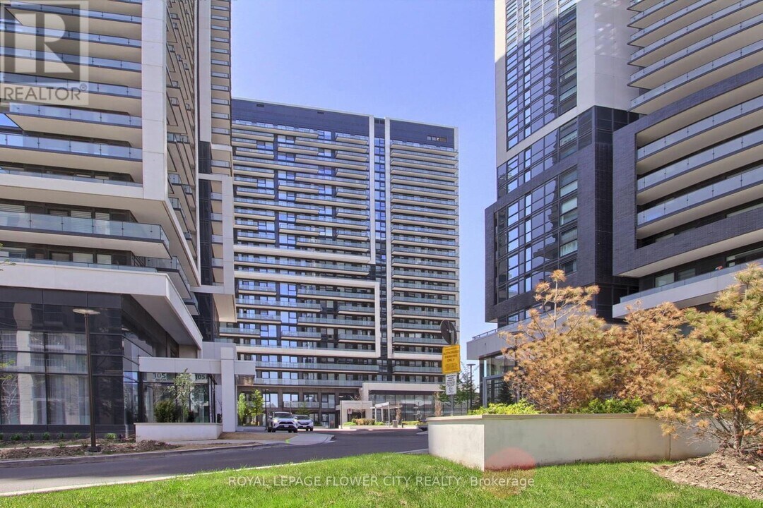 95-2395 Oneida Crescent in Richmond Hill, ON - Building Photo