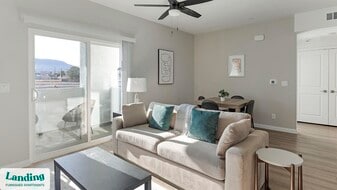 760 S Boulder Hwy in Henderson, NV - Building Photo