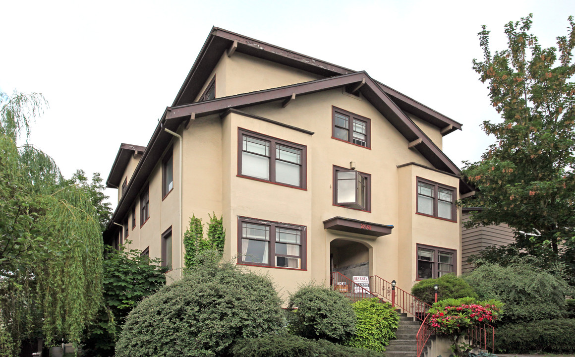 Beverly Apartments in Tacoma, WA - Building Photo