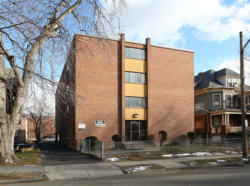 218 Laurel St in Hartford, CT - Building Photo