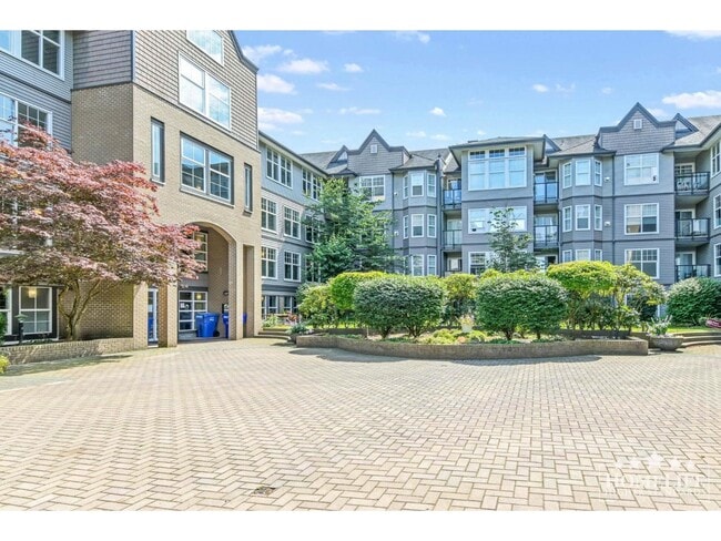 20200-20256 56 Ave in Langley, BC - Building Photo - Building Photo