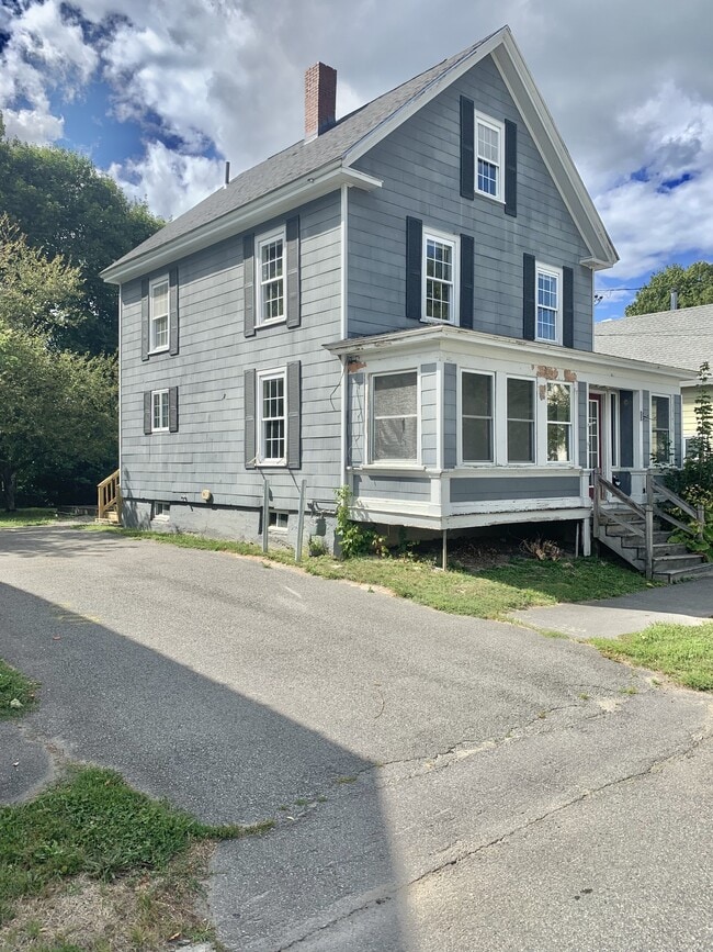 property at 252 Grove St