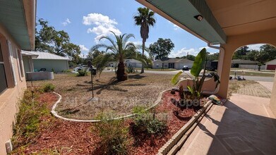 3441 Thunderbird Ave in Spring Hill, FL - Building Photo - Building Photo
