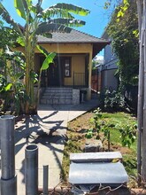 1280 W 38th St in Los Angeles, CA - Building Photo - Building Photo