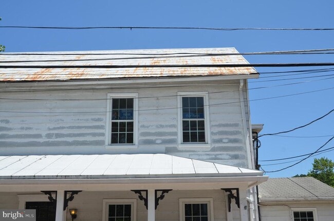 303 Commerce St in Occoquan, VA - Building Photo - Building Photo