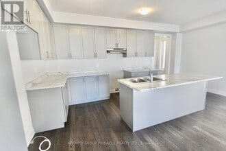 24 Walters St in Kawartha Lakes, ON - Building Photo - Building Photo