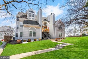 14006 Vista Dr in Laurel, MD - Building Photo