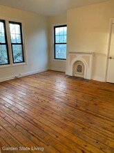 164 N Day St-Unit -Unit 3 in Orange, NJ - Building Photo - Building Photo