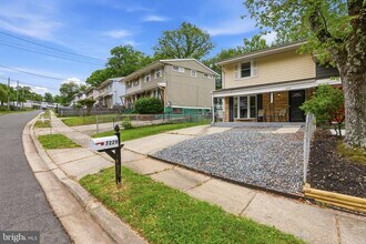 7229 Joplin St in Capitol Heights, MD - Building Photo - Building Photo