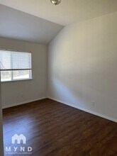 300 Adrian Ct in Mesquite, TX - Building Photo - Building Photo