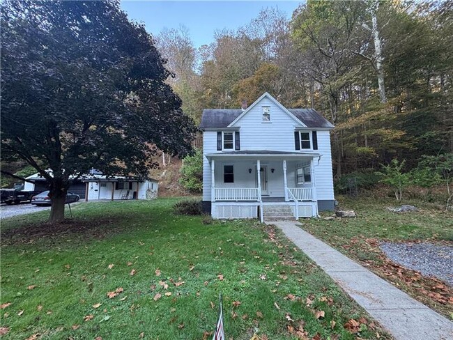 property at 576 Glenfield Rd