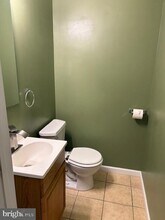 27 Quinter Ln in Temple, PA - Building Photo - Building Photo
