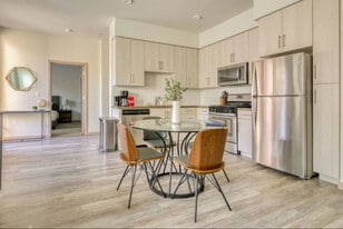 The Mason in Pleasanton, CA - Building Photo