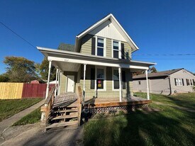 107 N 2nd St in Trenton, OH - Building Photo