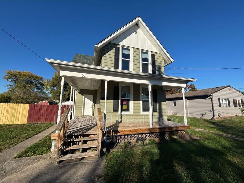 107 N 2nd St in Trenton, OH - Building Photo