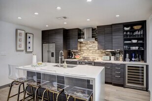 1410 Hyde Park Blvd in Houston, TX - Building Photo