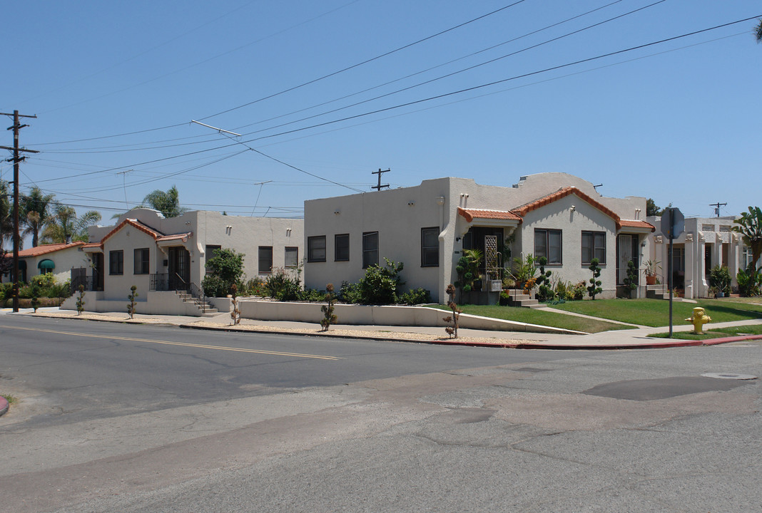 3695 Bancroft St in San Diego, CA - Building Photo