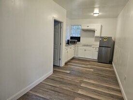 144 Shenandoah Ln in Alto, GA - Building Photo