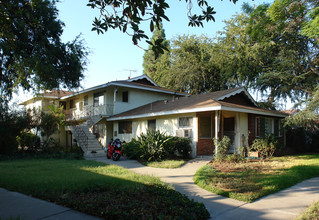 608 W Bellevue Dr in Anaheim, CA - Building Photo - Building Photo