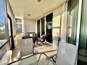 3321 Sunset Key Cir in Punta Gorda, FL - Foto de edificio - Building Photo