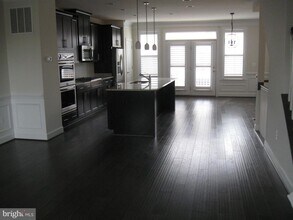6158 Carey Park Ln in Falls Church, VA - Building Photo - Building Photo