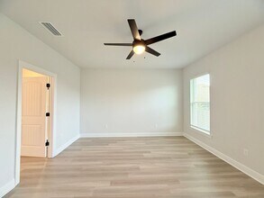 4241 Lady Palm CT in Pace, FL - Building Photo - Building Photo