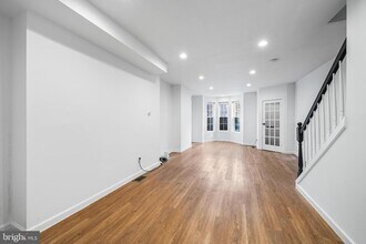 2454 Amber St in Philadelphia, PA - Building Photo - Building Photo