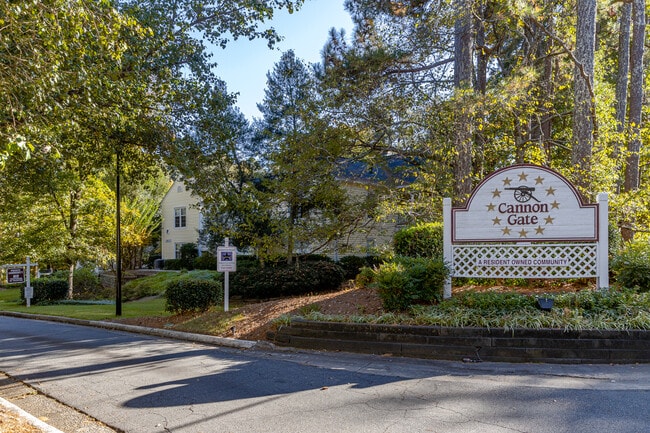 Cannon Gate Condominiums in Marietta, GA - Building Photo - Building Photo