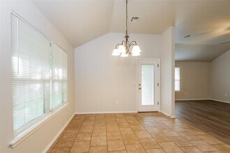 1338 Selborne Pl in Yukon, OK - Building Photo - Building Photo