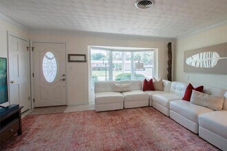 3710 Duncan Pl in Sarasota, FL - Building Photo - Building Photo