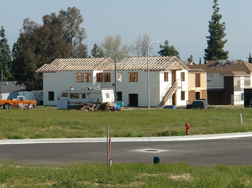 Eucalpytus Village II in Bakersfield, CA - Building Photo