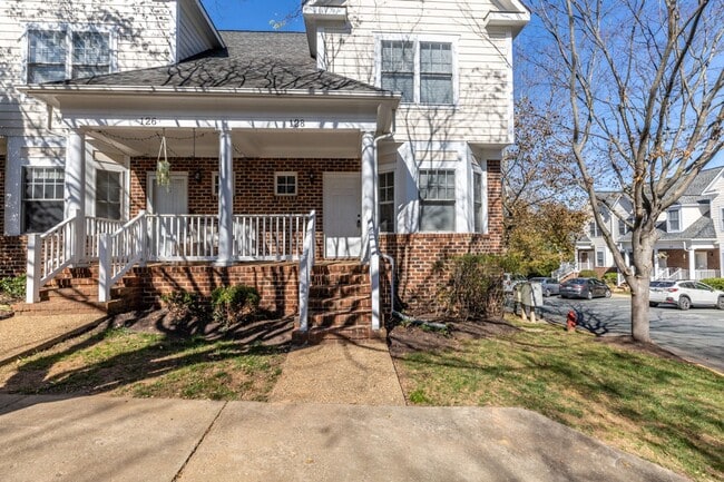 property at 128 Old Fifth Cir