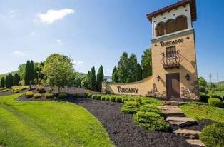 2349 Rolling Hills Dr, Unit 2349 Rolling Hills Drive in Covington, KY - Building Photo