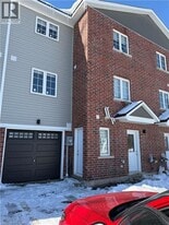 133 HighRiver Trl in Welland, ON - Building Photo