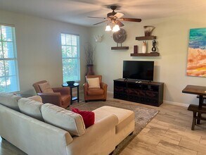 148 Ashley Ct in Jupiter, FL - Building Photo - Building Photo