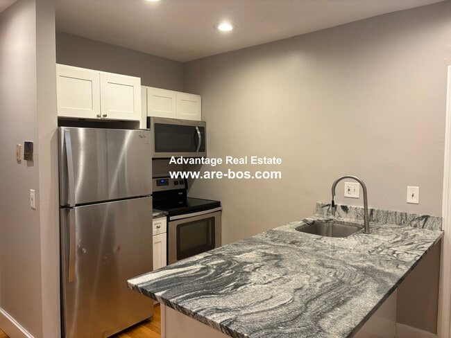 property at 37 Sheafe St