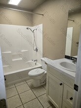 613 N Avenue Q in Portales, NM - Building Photo - Building Photo