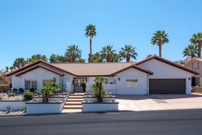 73095 Deer Grass Dr in Palm Desert, CA - Foto de edificio - Building Photo