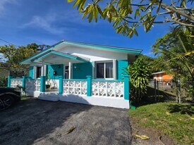 3443 NE 3rd Ave in Oakland Park, FL - Building Photo