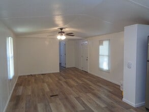 2093 Ashburton Ct in Oak Ridge, NC - Building Photo - Building Photo